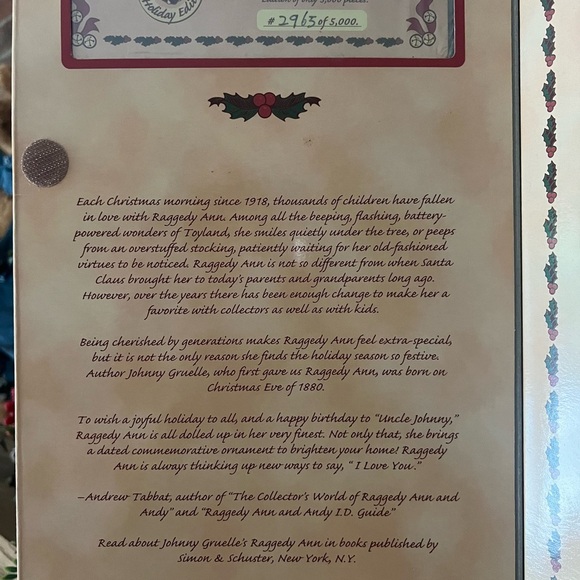 Raggedy Ann Special
Edition Collector Holiday
Keepsake Doll - Picture 10 of 10